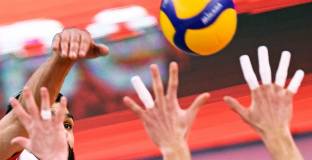 България отстъпи на Канада, Полша размаза Сърбия 