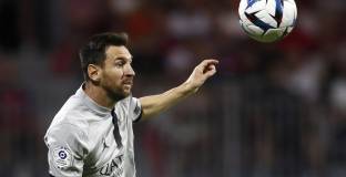  Барса преговаря с обкръжението на Меси