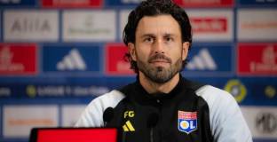 Лион освободи Фабио Гросо