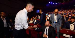 Меси настигна Роналдо по голове на Световно