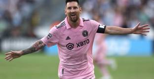 Меси е първият футболист през 21 век с 1250 точки