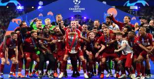 Фаулър: Този плашещ Ливърпул ще печели още много