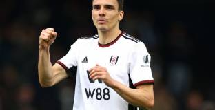 Палиня няма да премине в Ливърпул през зимата