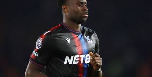 Ливърпул няма да привлича Гехи през зимата