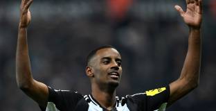 Ливърпул е готов да плати 120 млн. за Исак