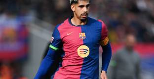 Ливърпул се интересува от Араухо