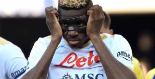 Ливърпул поглежда към Осимен 