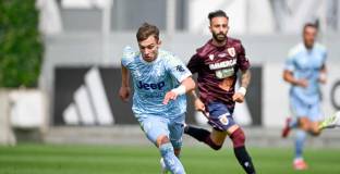 Ювентус - Реджиана 2:2 