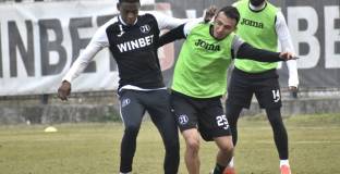 Локо Пловдив поднови тренировки 