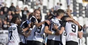 Локо Пловдив си тръгна с трите точки от Варна