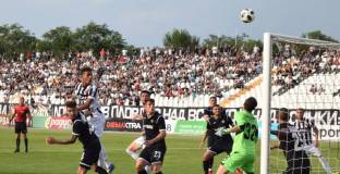 Феновете на Локо Пловдив към ръководството: Времето ви изтича!