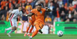 Депай е с най-много асистенции в историята на нидерландския национален отбор 