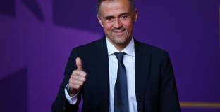 Енрике: Играчите могат да правят секс, но не и да участват в оргии