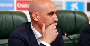 Рубиалес е отстранен от поста си