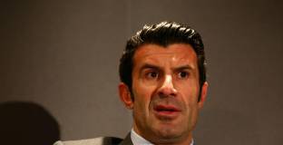 Фиго: Лудост е Световно на всеки две години