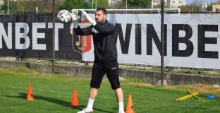 Вратарят на Локо Пловдив поднови тренировки