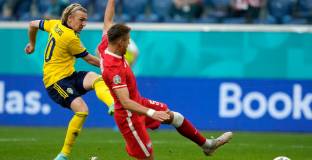 Швеция измъкна успеха от Полша в страхотен мач (видео)