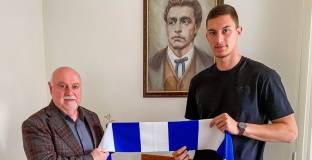 Андриан Краев удължи договора си с Левски