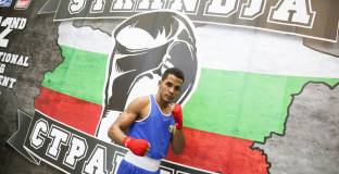 Ибанес се класира за 1/8-финалите на Световното