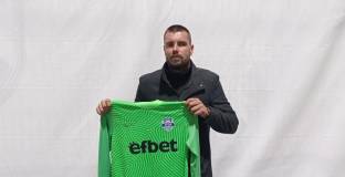 Арда отново се уреди с национален вратар