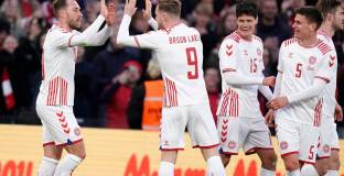 Ериксен с нов гол, този път и като титуляр