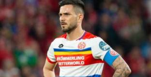 Майнц 05 - Шалке 04 0:0 