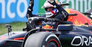 Верстапен обясни как може да спечели титлата