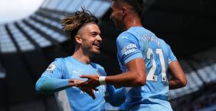 Ман Сити унижи безобразен Арсенал (видео)