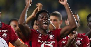 Ман Юнайтед и Арсенал се интересуват от голмайстора на Лил 