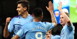 Ман Сити без проблеми с Уест Хем