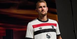 Аякс: Манчестър е червен