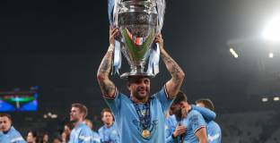 Кайл Уокър премина в Бърнли