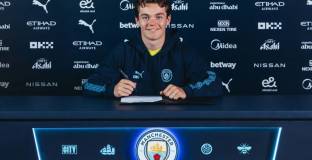 Ман Сити обяви трансфер на халф