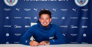  Ман Сити предлага Филипс на Ювентус 