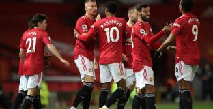 Ман Юнайтед взе зрелищно дерби с Лийдс