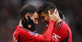 Юнайтед препъна Ливърпул (видео)