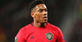 Дешан: Марсиал има малък проблем с коляното