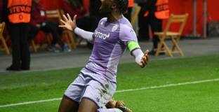  Ман Юнайтед е близо до трансфер на Дисаси 