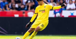 Ман Юнайтед е близо до трансфер на вратар от Антверпен