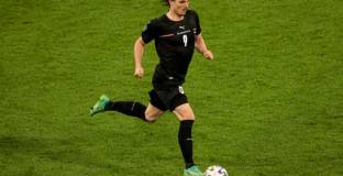  Ман Юнайтед привлече Забитцер