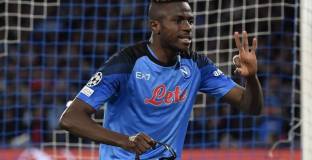 Челси и Ман Юнайтед се интересуват от Осимен