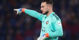 Ман Юнайтед се интересува от вратар на Фейенорд