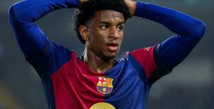 От Ман Юнайтед се насочват към защитник на Барса