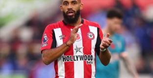 Ман Юнайтед се съгласи да плати 70 млн. за Мбемо