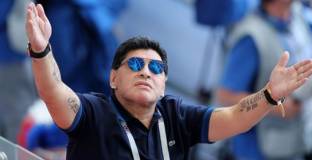 Марадона поднесе извиненията си към ФИФА 