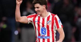 Атлетико иска да задържи Алварес с нов договор и рекордна заплата