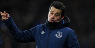 Силва: Битката за титлата не е наш проблем