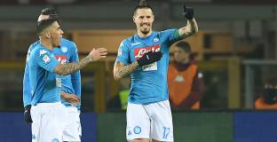 Наполи пак първи с победа над Торино (видео)
