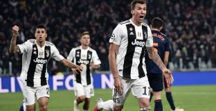 Юве се справи с Валенсия, Юнайтед с късен успех (видео)