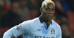 Балотели получил глоби за 100 000 за половин сезон в Сити